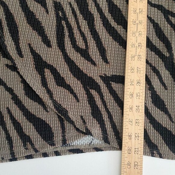 Catherines Open Front Cardigan Size 3X Brown Zebra Print Sheer Stretch - Picture 9 of 10